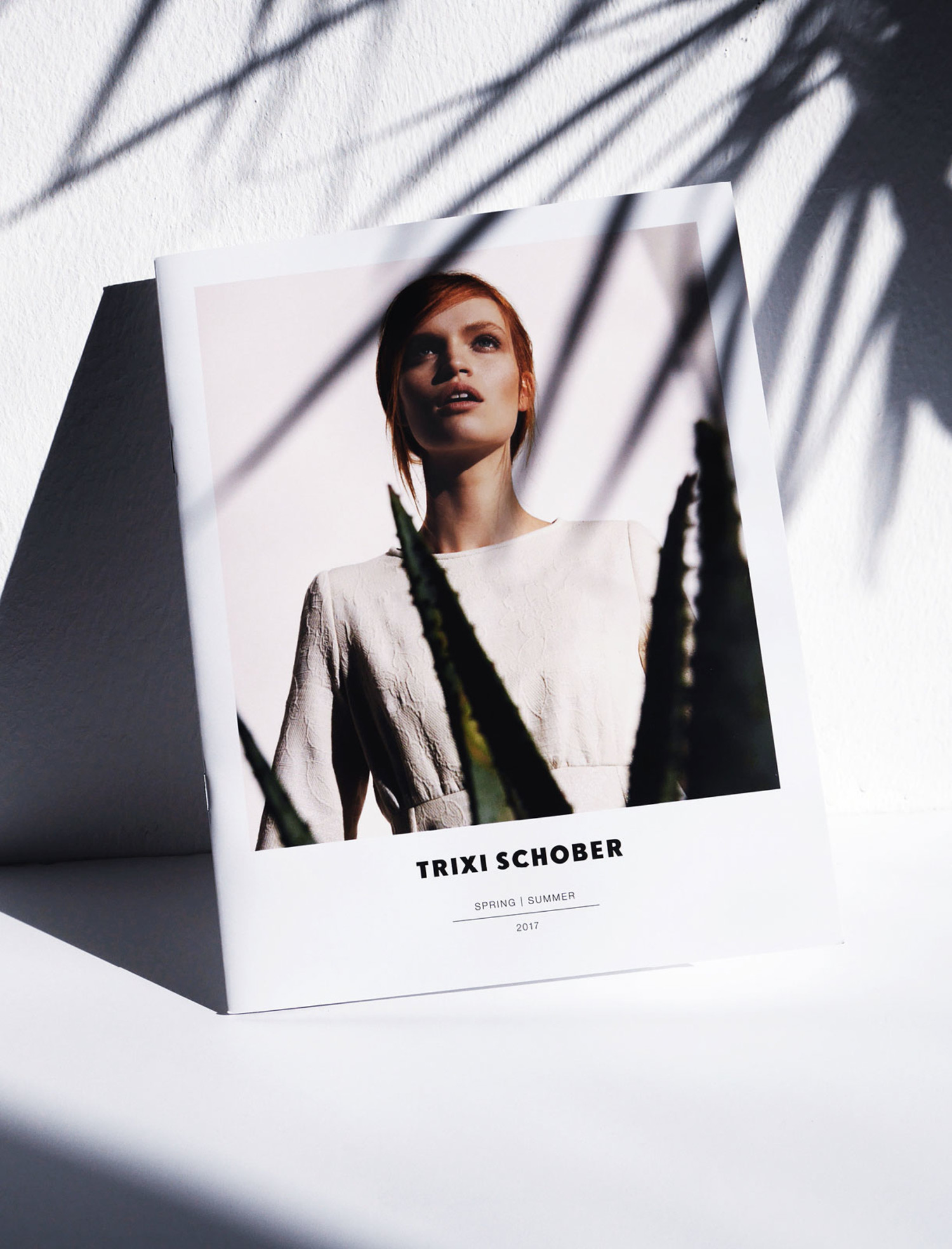 Fashion Imagebooklet Lookbook Trixi Schober Cover Campaign